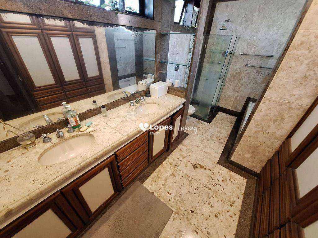 Casa com 6 quartos e 720 m² com piscina e sauna — photo 29