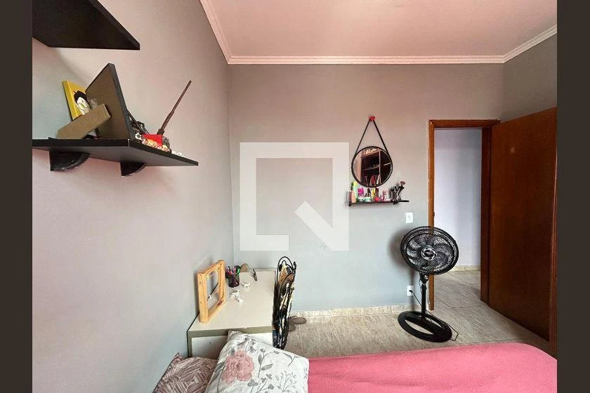 90 m² rental apartment with 3 bedrooms and balcony — photo 36