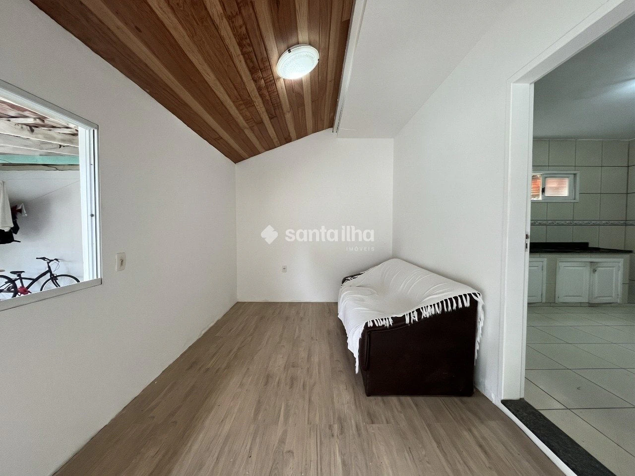 House, 50 m², with a grill on the balcony — photo 11