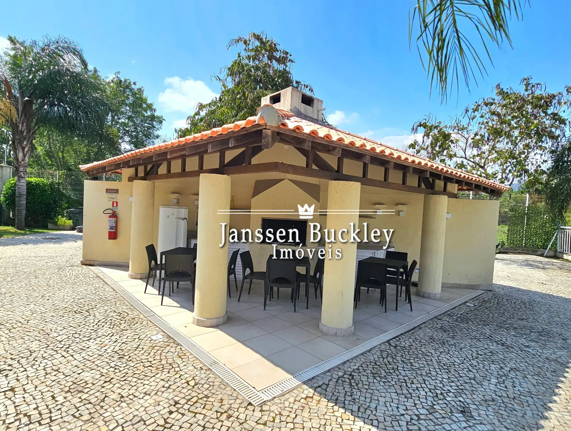Casa com 3 quartos e cozinha integrada a gás — photo 64