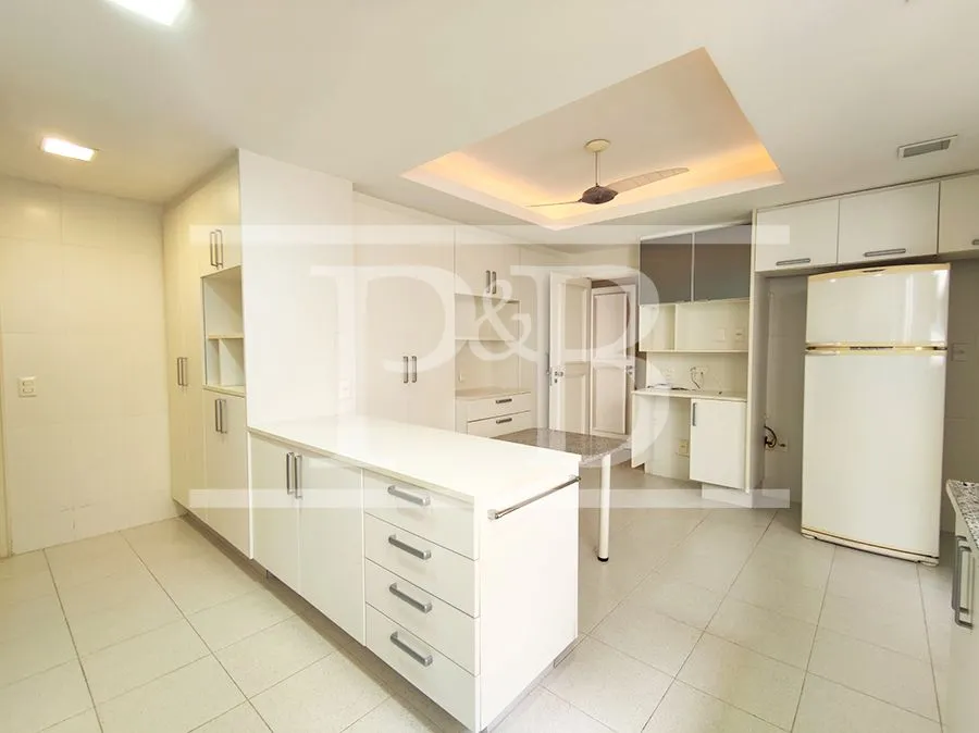 Apartamento com 3 dormitórios de 294 m² e 4 vagas — photo 28