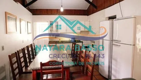 Annual rental house with 5 bedrooms and 4 bathrooms — photo 14