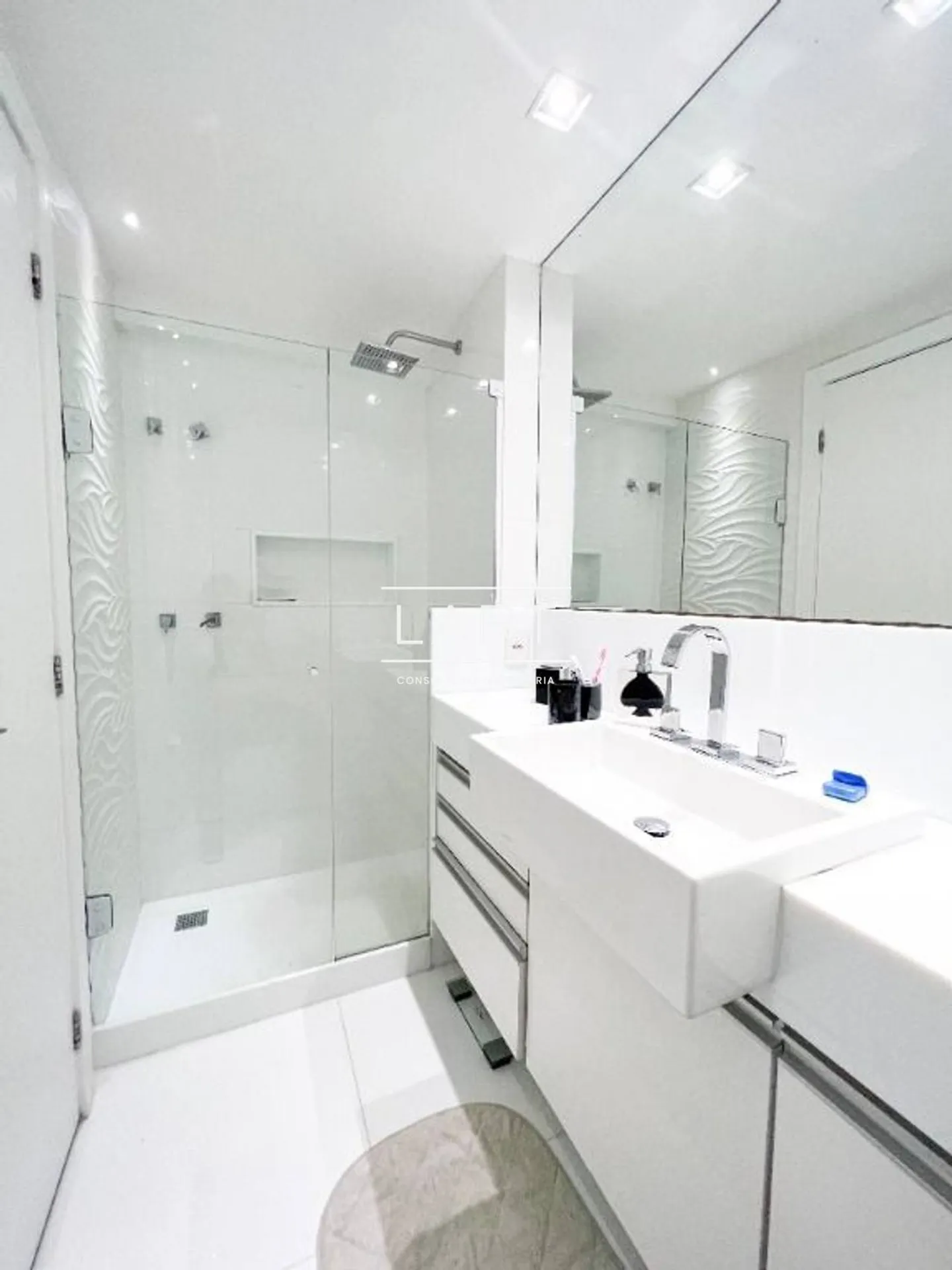 Furnished apartment, 160 m², with a dishwasher — photo 28