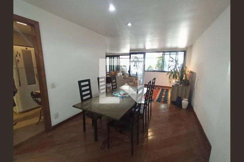 3-bedroom apartment with 185 m² and balcony grill — photo 13