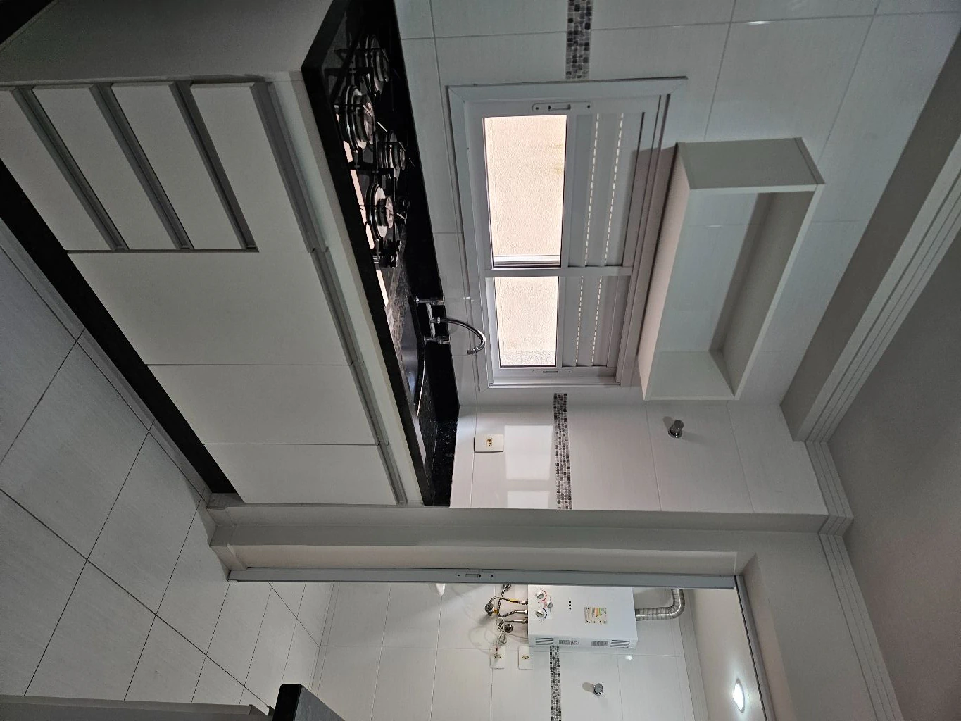 1-bedroom apartment with open-plan gas kitchen (47 m²) — photo 2