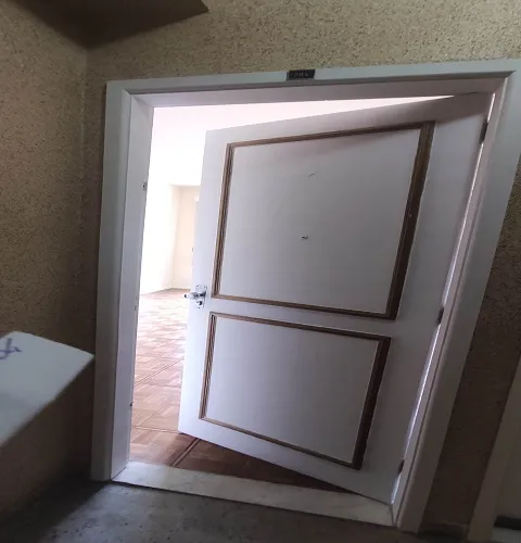 2-bedroom apartment with 1 bathroom, no parking — photo 6