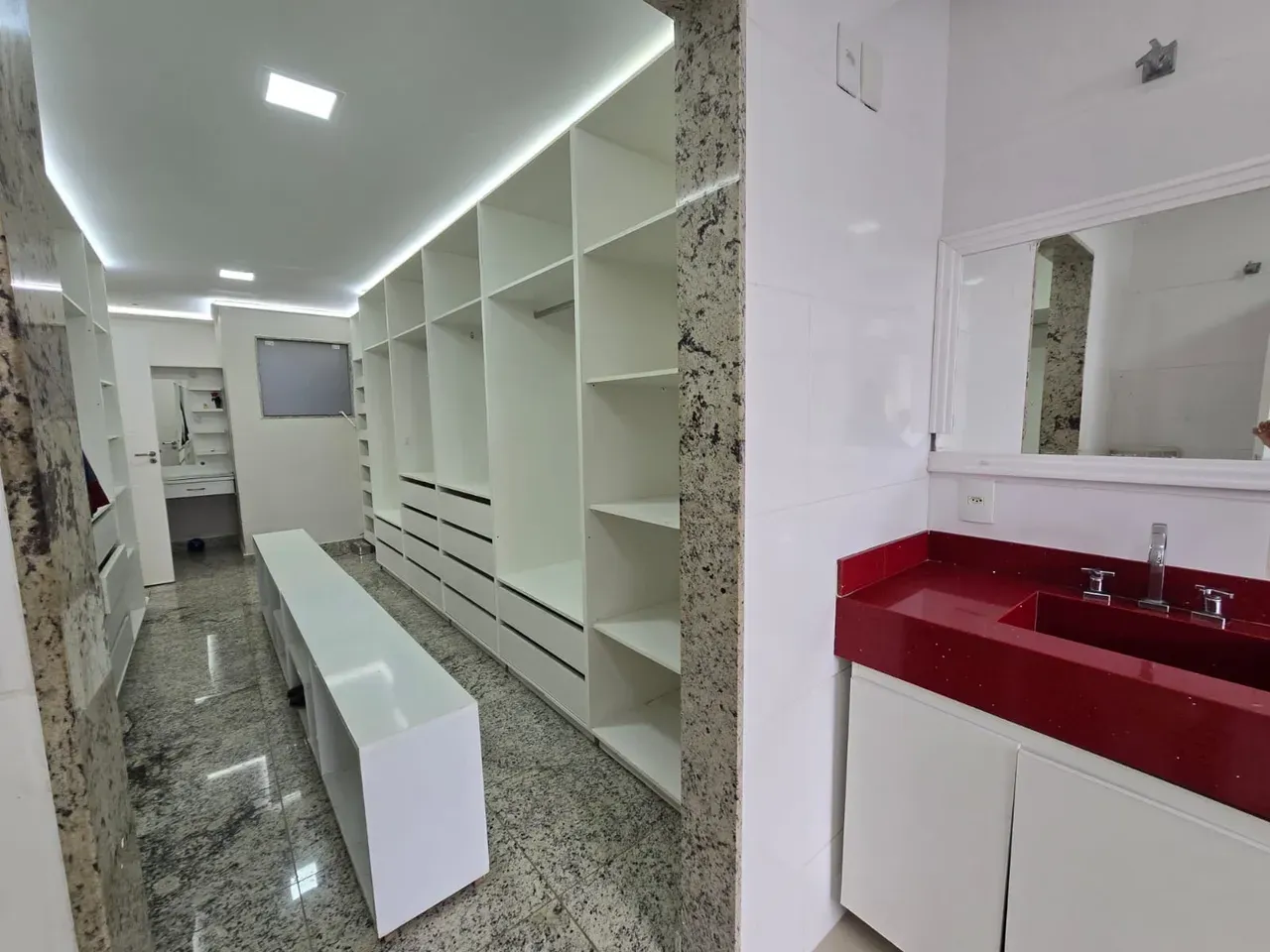 Casa para aluguel com 300 m², 5 quartos e cozinha a gás — photo 34