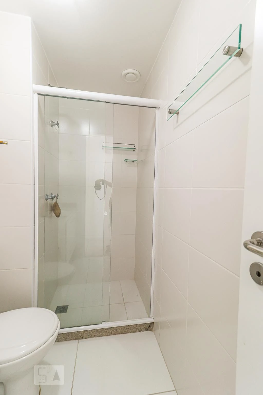Apartamento sem mobília com 3 quartos e cozinha a gás — photo 27
