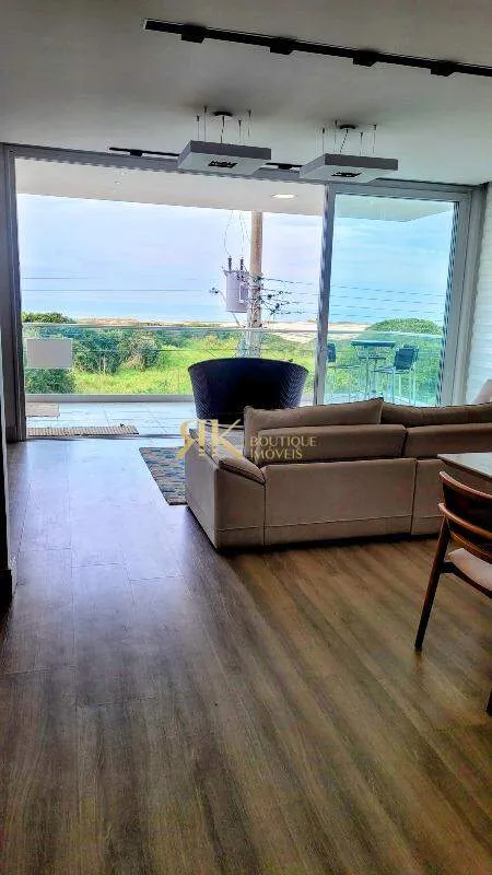 Apartamento mobiliado 190 m² com 3 suítes e vista para água