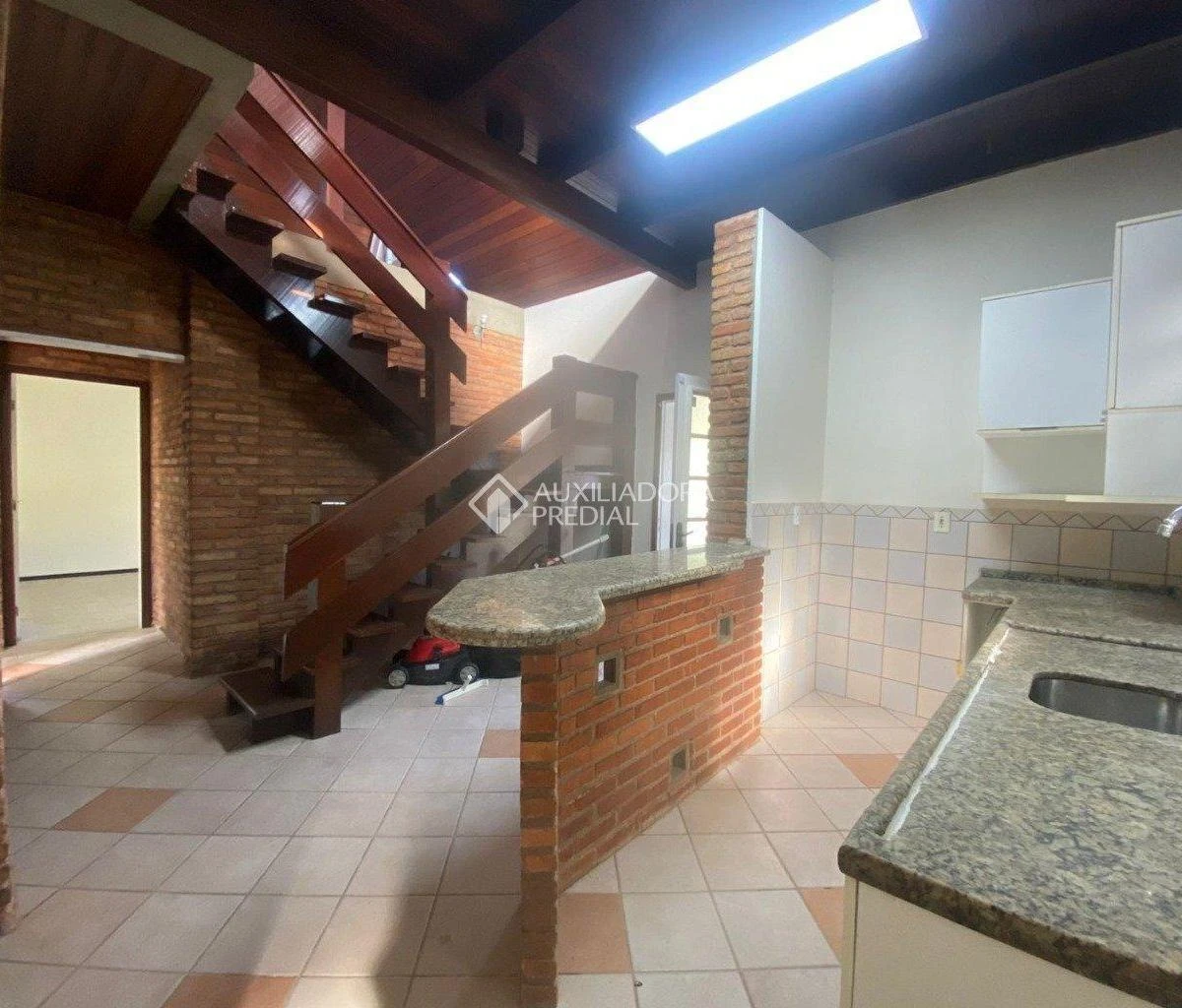 Casa de 4 dormitorios con balcón gourmet en Florianópolis — photo 5