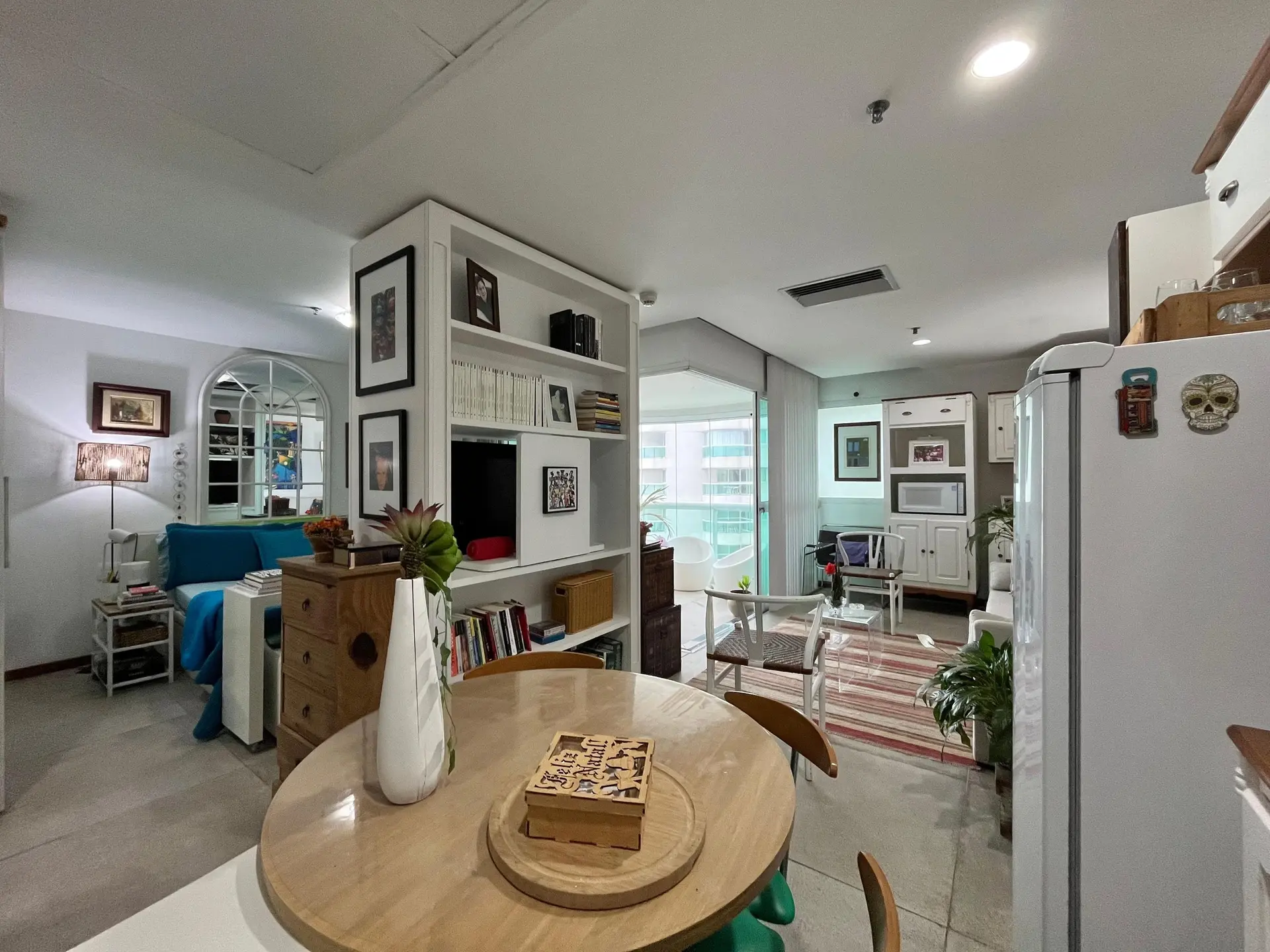 Furnished studio, 48 m², with a water view — photo 19
