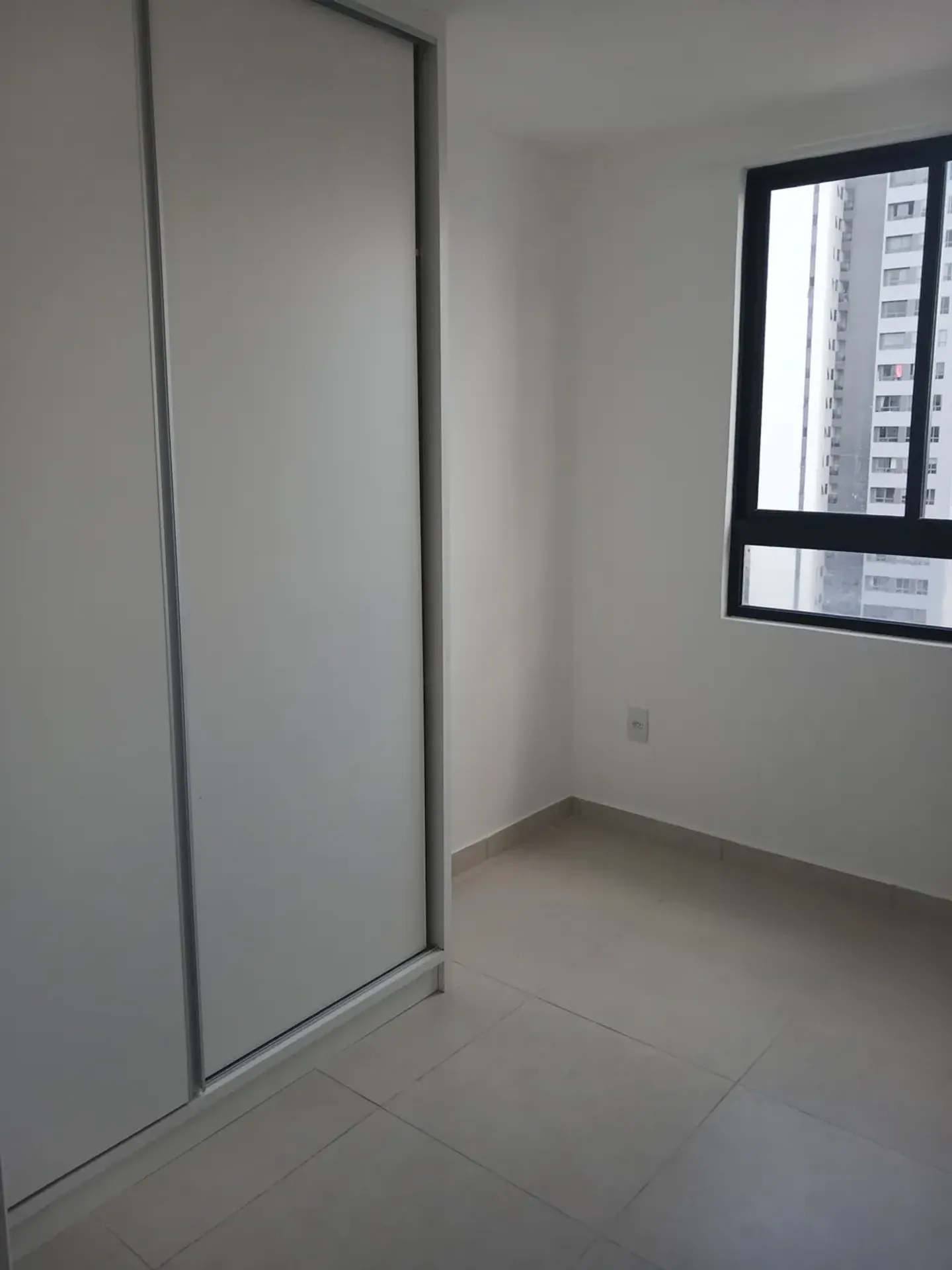 Apartment, 60 m², with a glass-enclosed balcony — photo 5