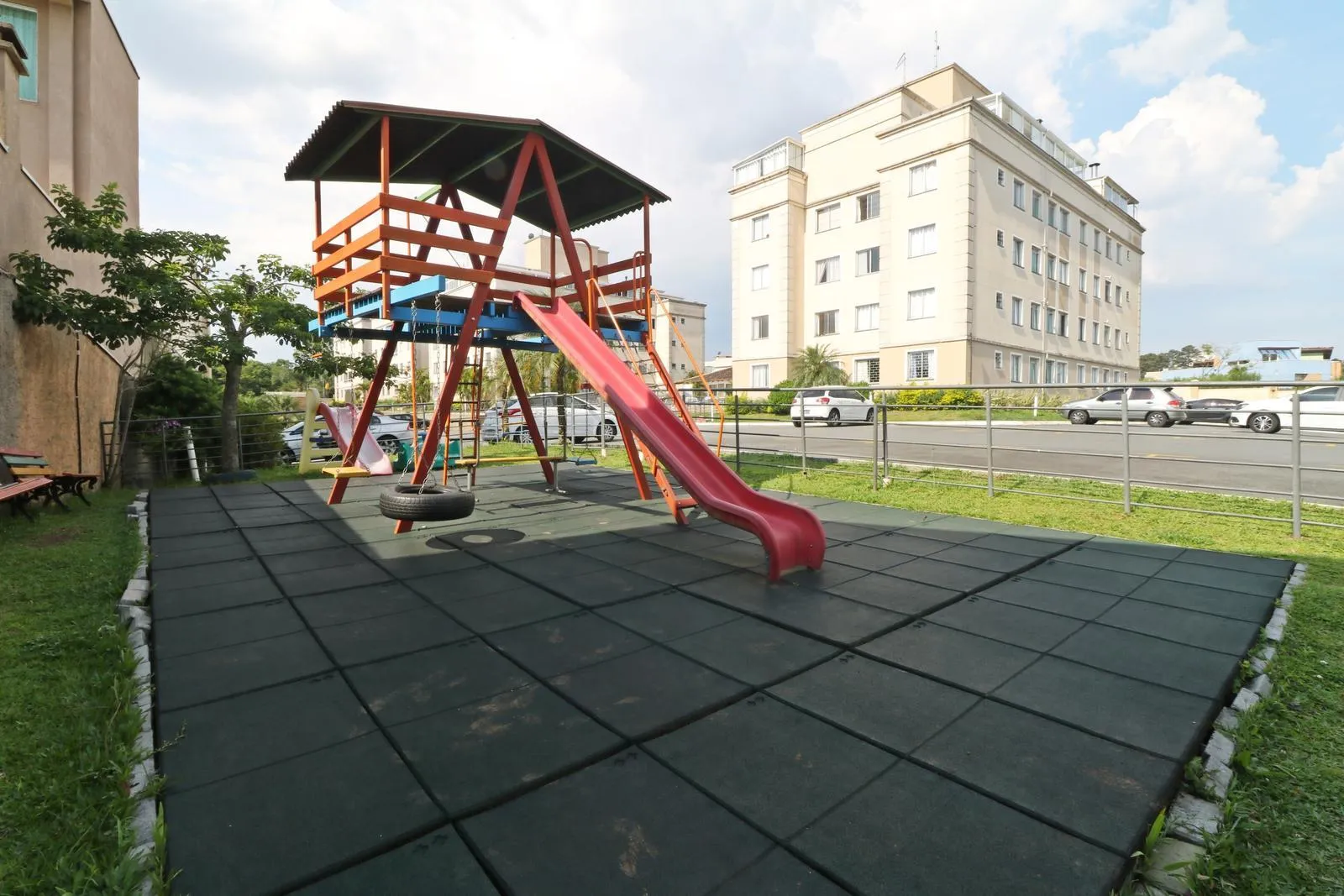 Квартира 76 м² з 2 спальнями та кухнею відкритого плану — photo 23