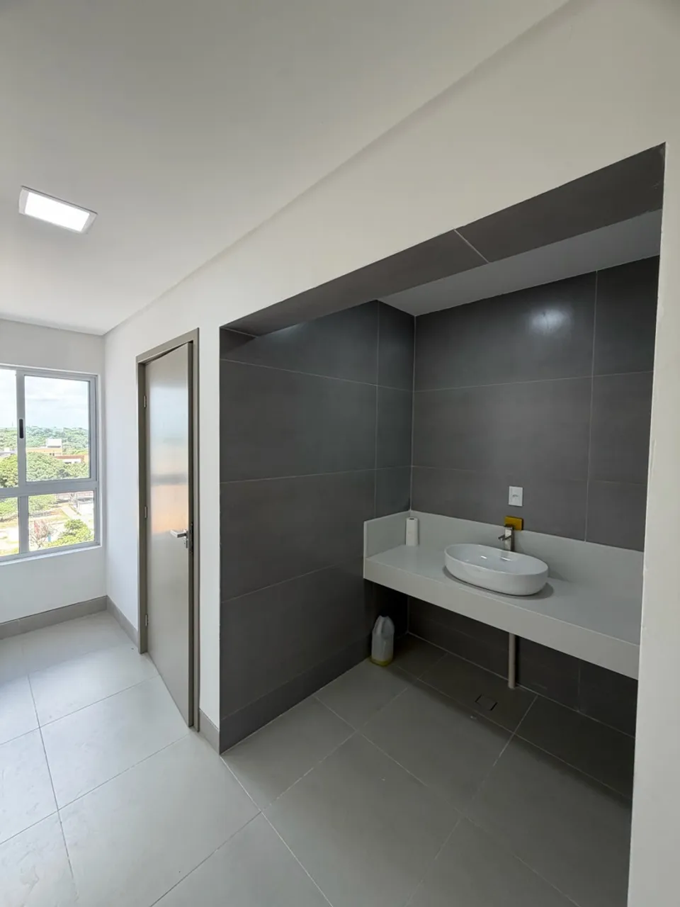 Вид на воду та 2 спальні: квартира 68 м² — photo 14