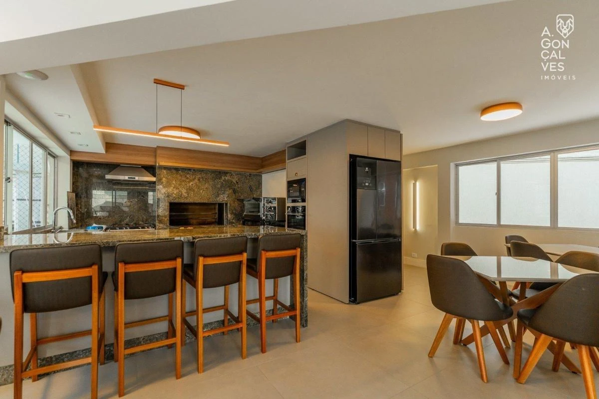 Робоче місце та 5 спалень: квартира 442 м² — photo 32