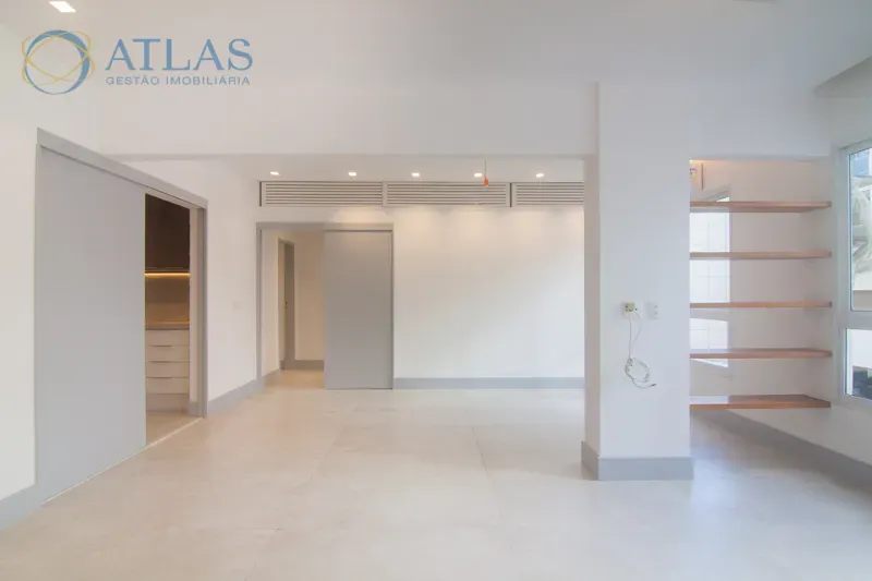 Apartamento, 90 m², com janelas do piso ao teto — photo 8