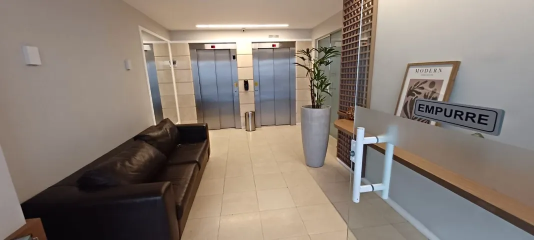 Furnished apartment with 2 bedrooms and 3 bathrooms — photo 16