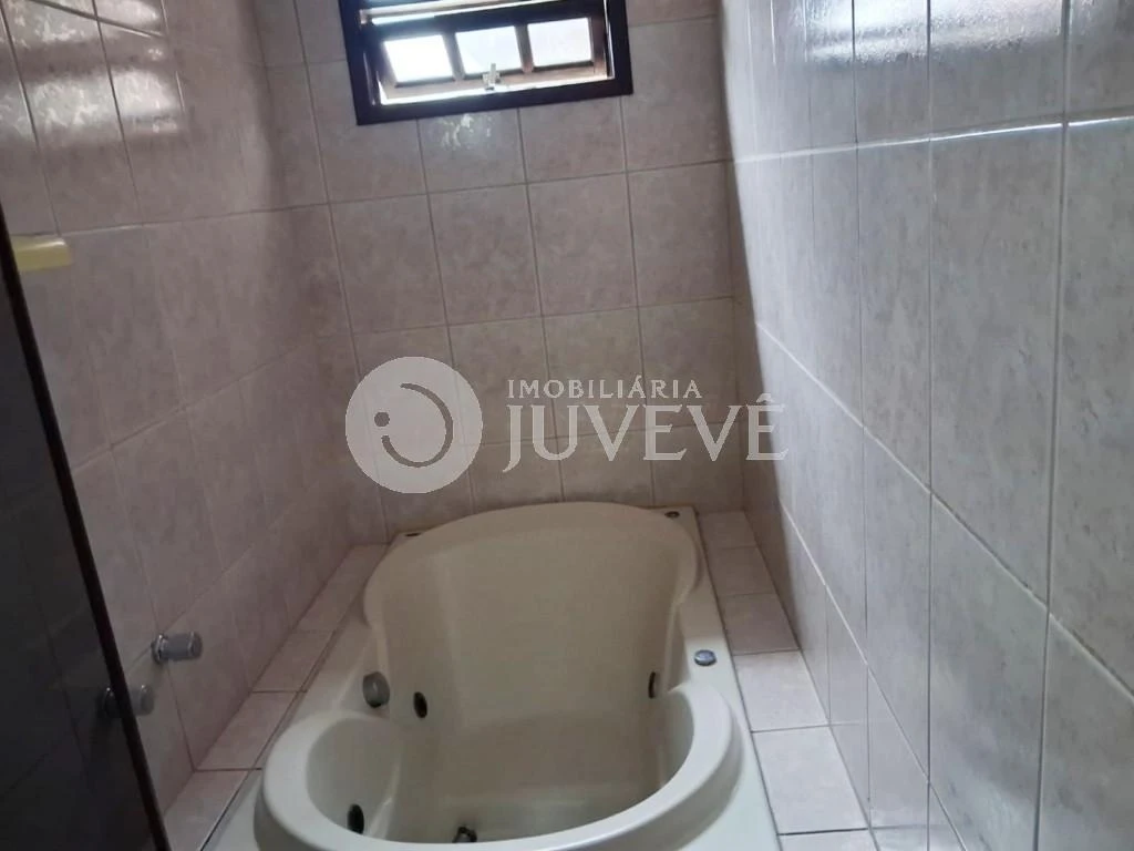 House, 107 m², with a bathtub — photo 24