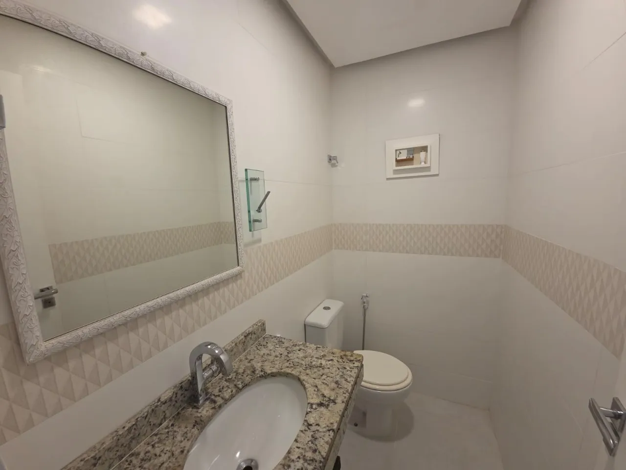 Furnished apartment, 316 m², with a walk-in closet — photo 28