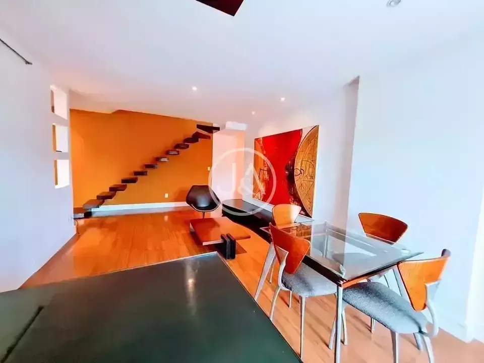 Furnished 2-bedroom apartment with 3 bathrooms — photo 10