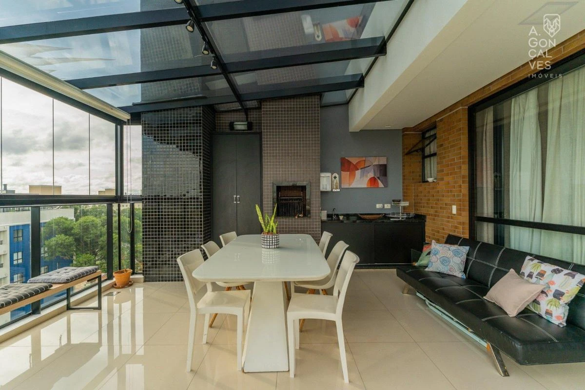 Furnished apartment, 150 m², with floor-to-ceiling windows — photo 34