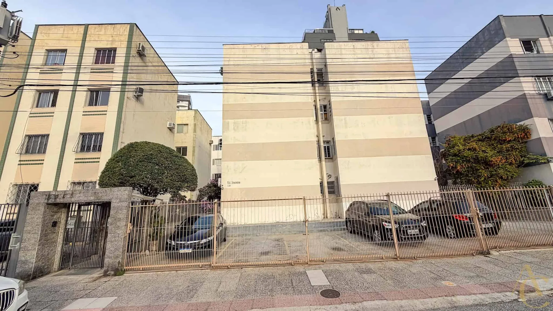 2-bedroom apartment with 1 bath and 50 m² — photo 20