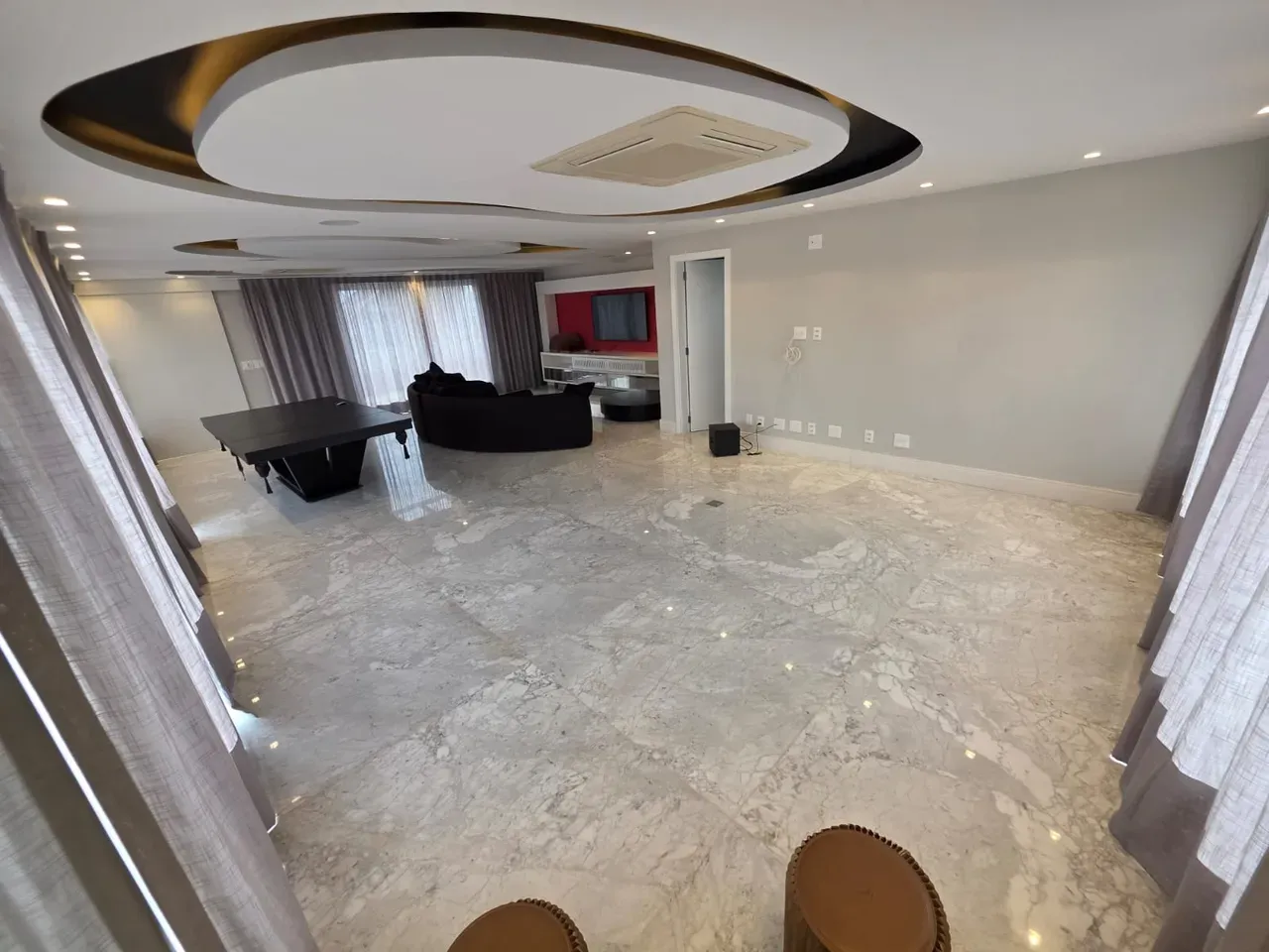 Casa em condomínio com 5 quartos e 5 banheiros — photo 40