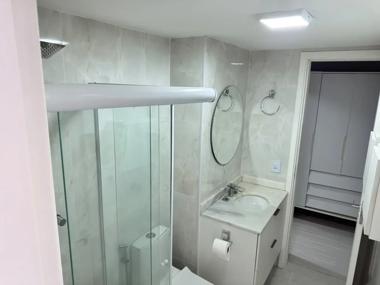 Home office in a 5-bedroom apartment, 200 m² — photo 30