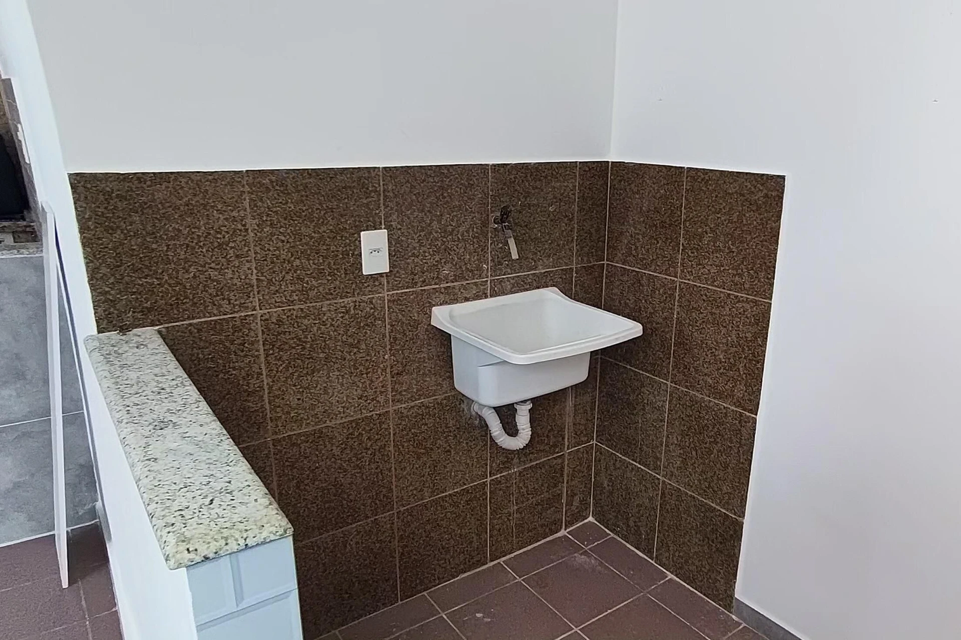 Будинок у кондомініумі з відкритою кухнею та 1 спальнею — photo 13