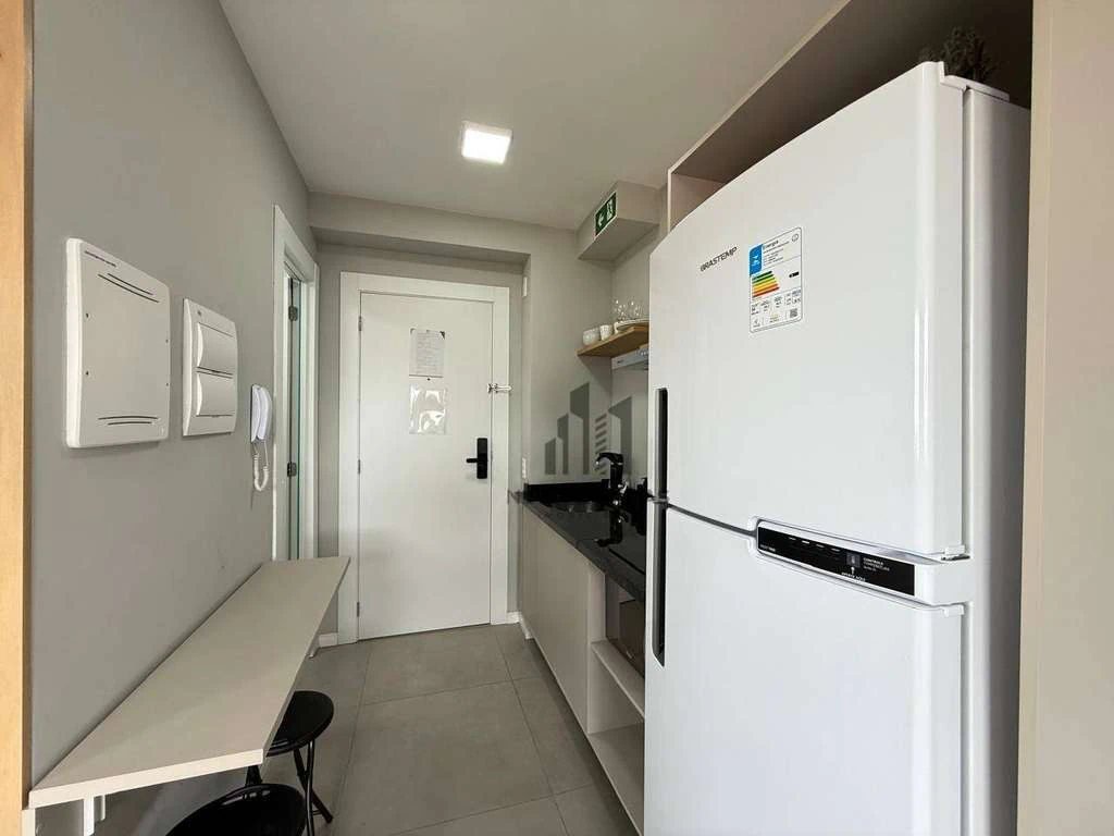 Furnished 20 m² studio with 1 parking space — photo 4