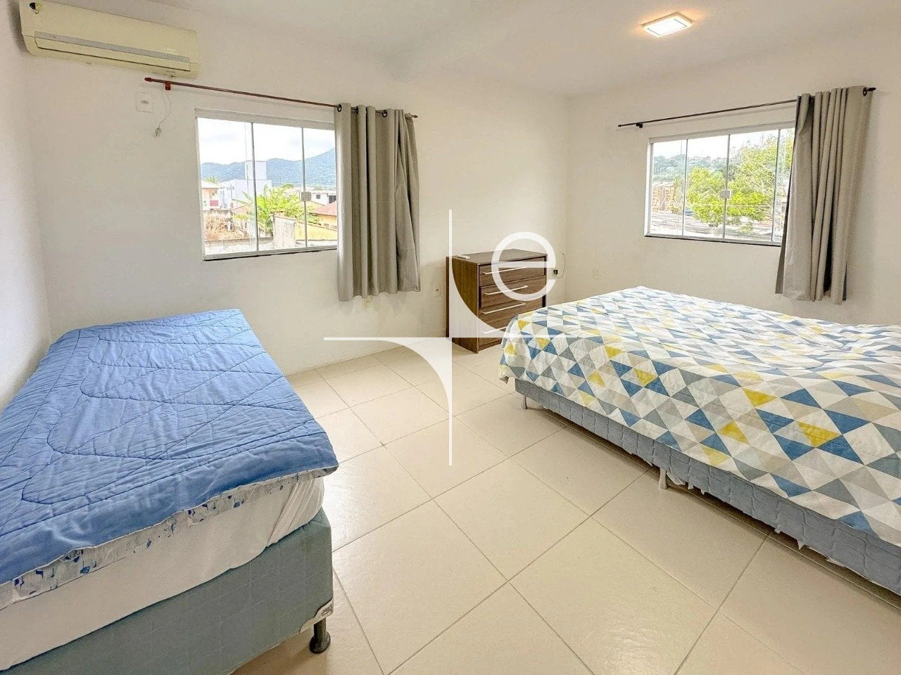 Home office in a 2-bedroom house, 110 m² — photo 7