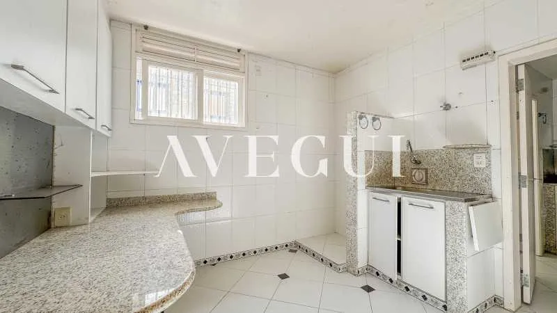 Casa sin amueblar con 4 dormitorios y 556 m² — photo 4