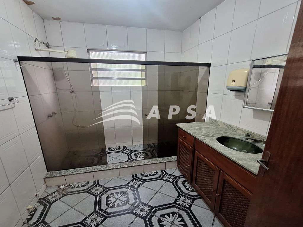 Casa sem mobília com 5 quartos e 625 m² construída — photo 29