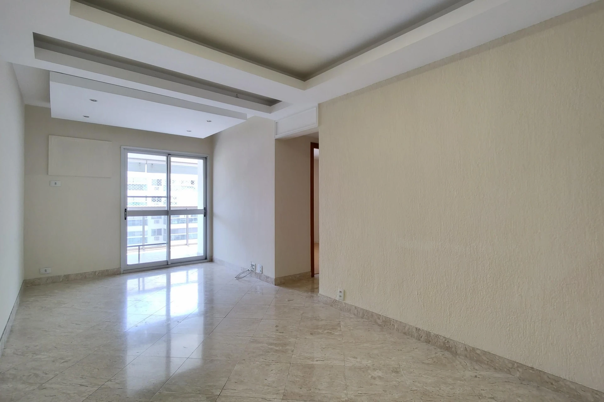 99 m² apartment with a water view and a washing machine — photo 10