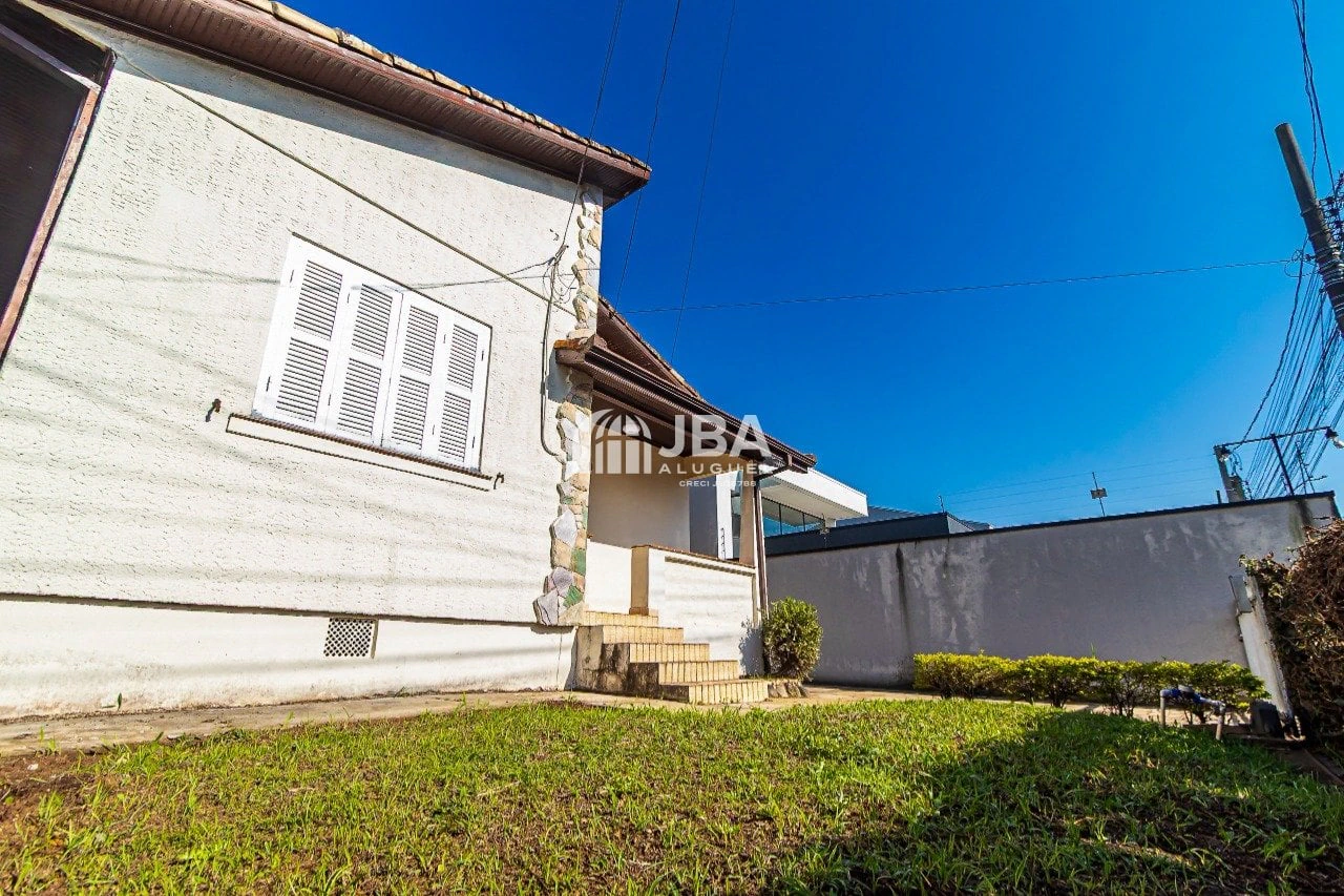 House with 3 bedrooms and a private BBQ — photo 2