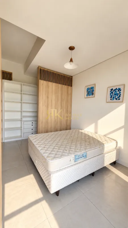 Furnished studio in a building with a coworking space — photo 3