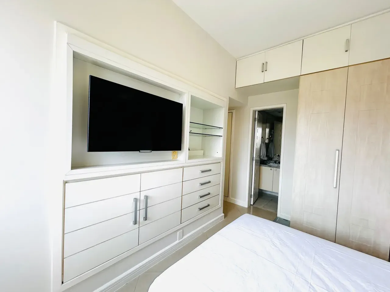 Apartamento mobiliado de 1 quarto com máquina de lavar — photo 25