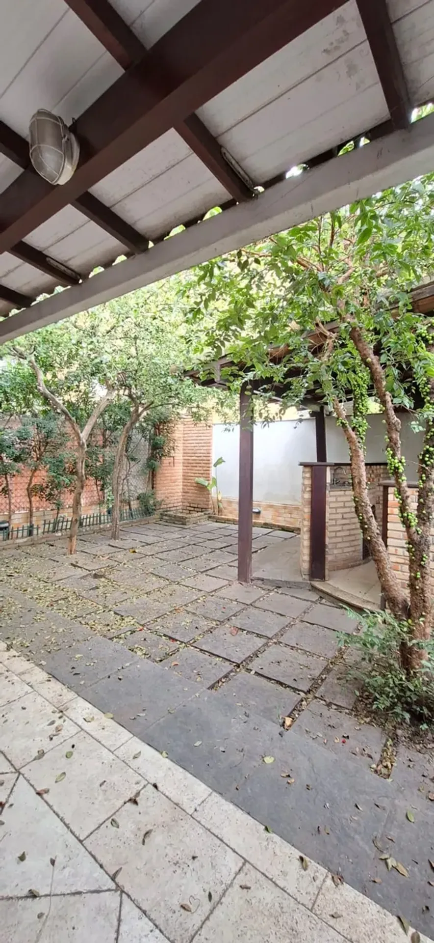 Triplex house with 4 bedrooms, 3 baths and 2 parking — photo 19