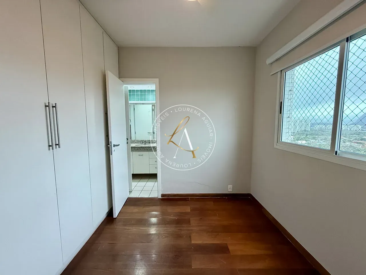 Apartamento mobiliado 140 m² com 4 quartos e 4 banheiros — photo 12
