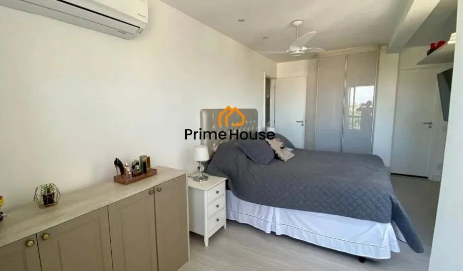 Penthouse with 3 bedrooms and open-plan kitchen — photo 8