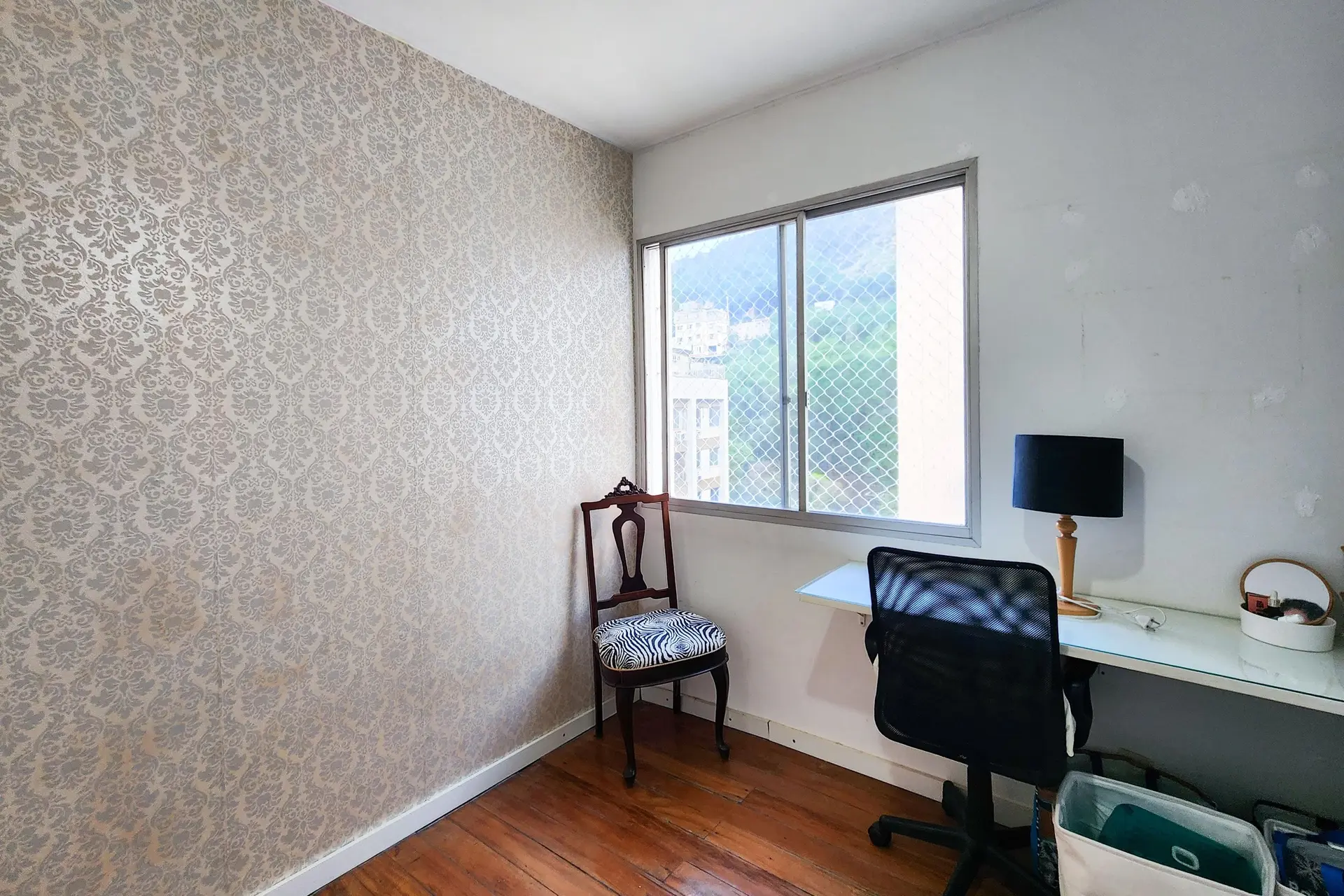 3-bedroom apartment with a home office — photo 42