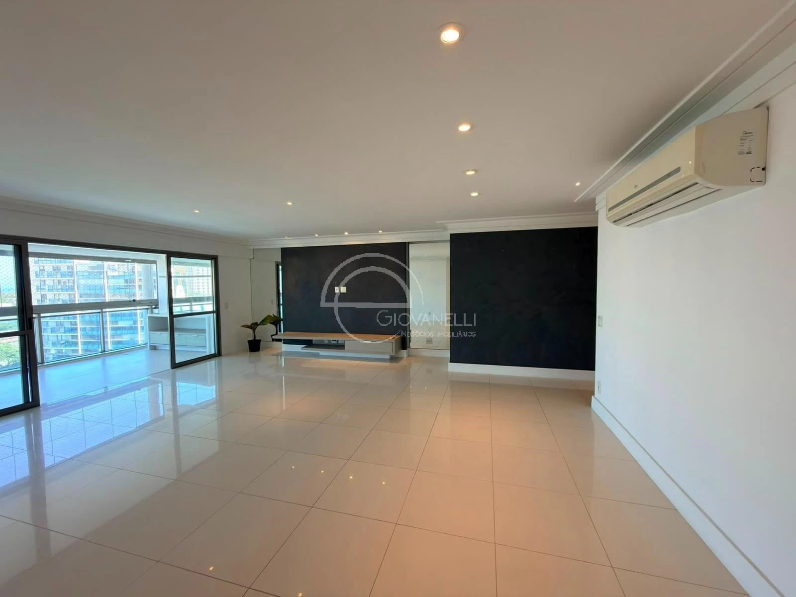 Apartamento de 4 suítes com 233 m² e 3 vagas — photo 15