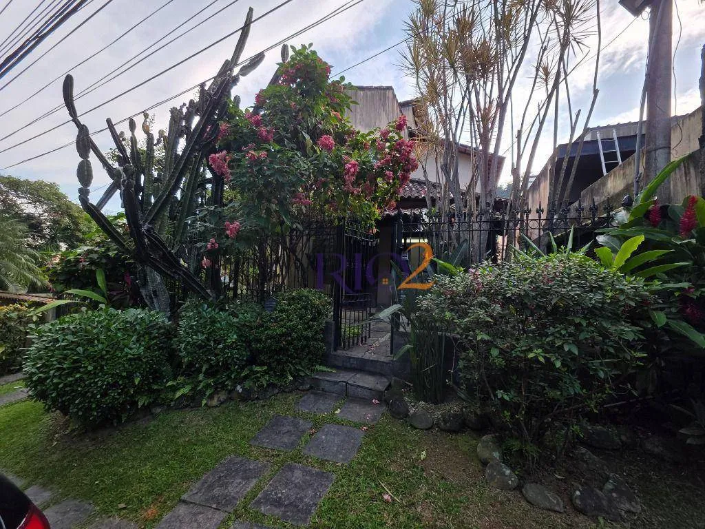 Casa mobiliada com 3 quartos, 4 banheiros e 5 vagas — photo 44