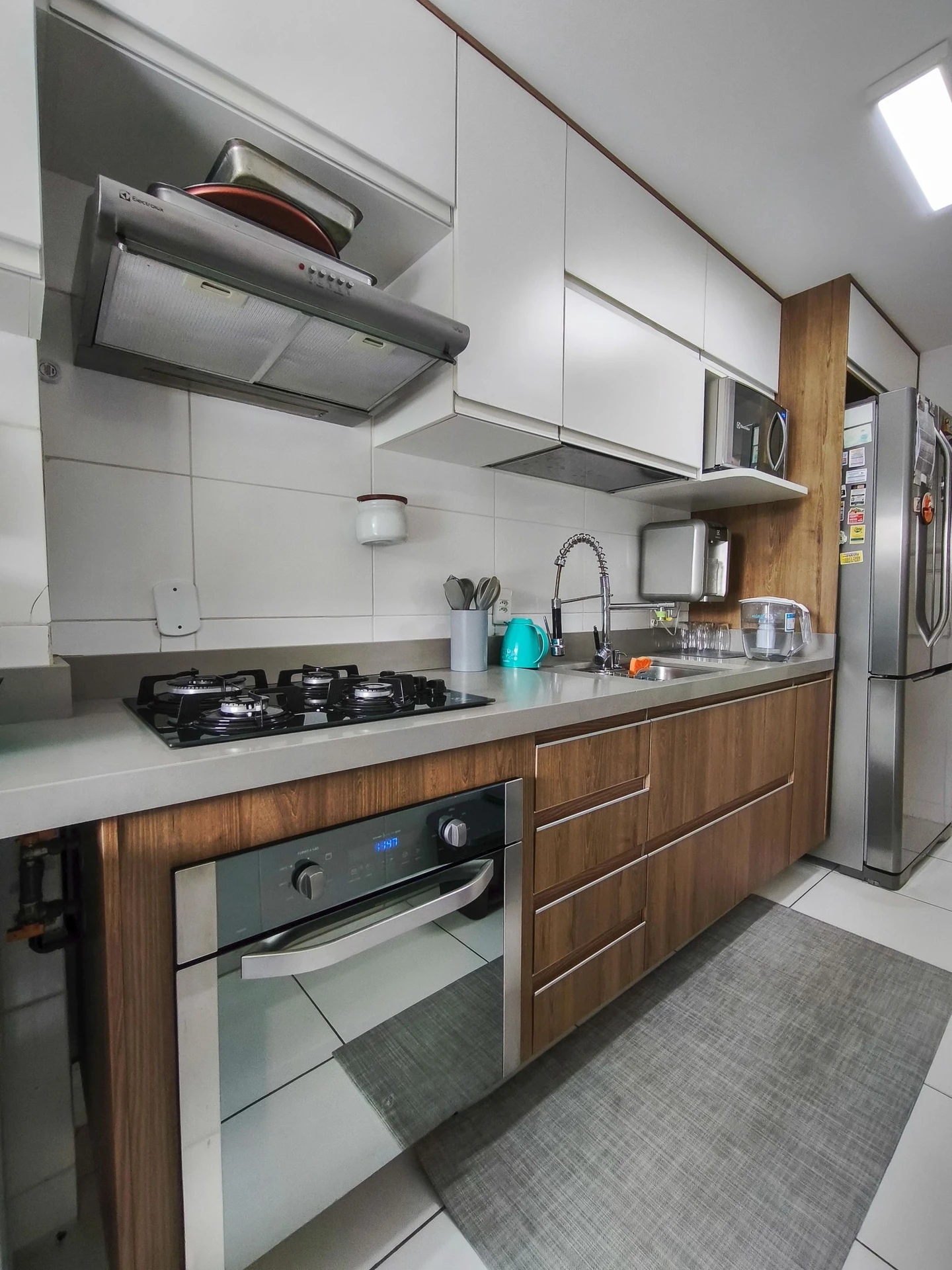 Furnished 2-bedroom apartment with private garden — photo 17