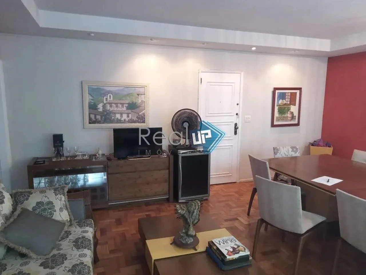 Apartamento com 4 quartos e varanda — photo 9