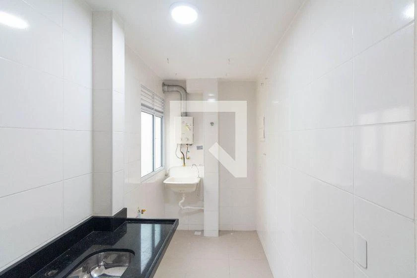 2-bedroom apartment in a building with a gym — photo 35