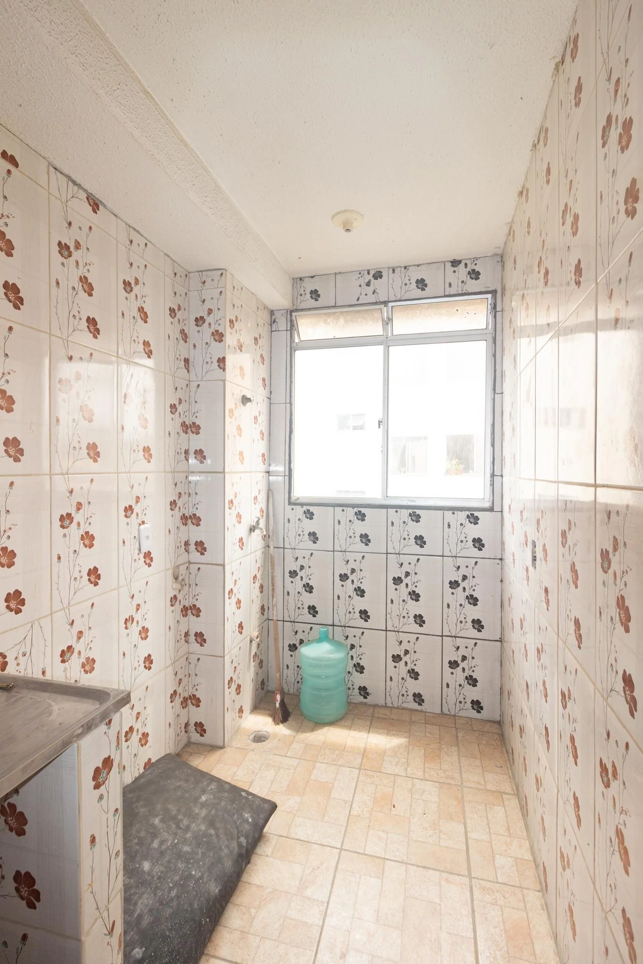Квартира з 2 спальнями та електричним душем у ванній — photo 9