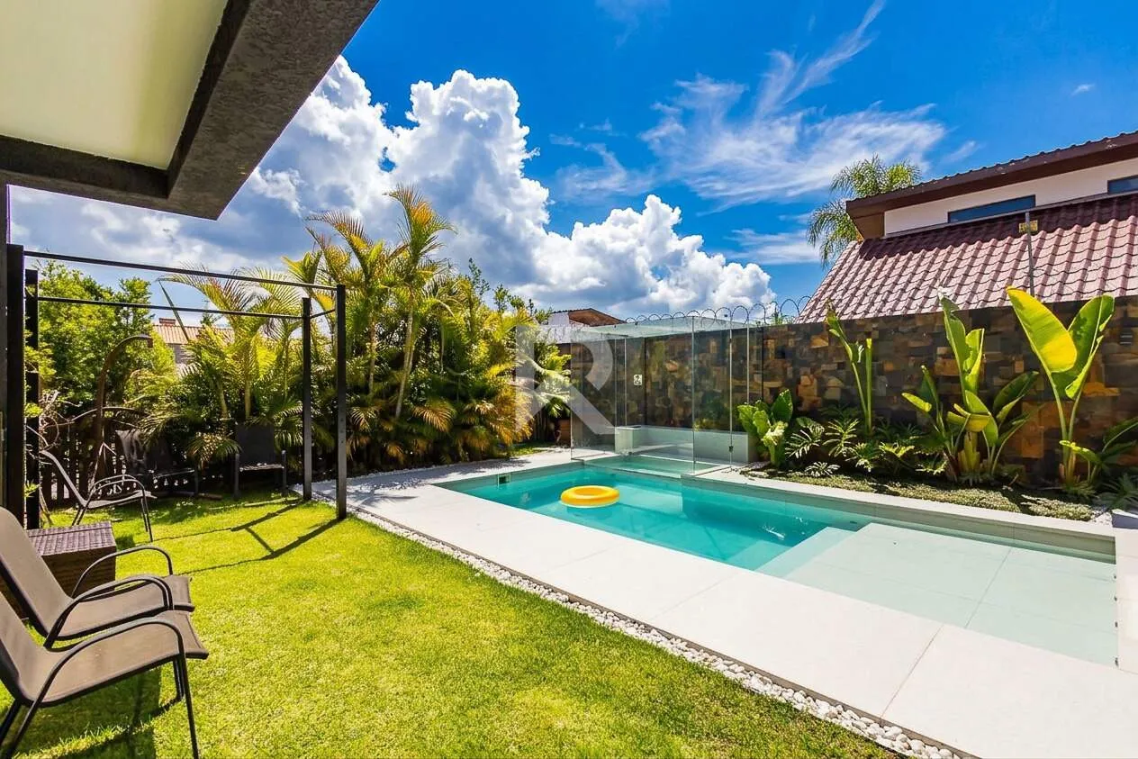 House with 3 bedrooms and private pool — photo 19