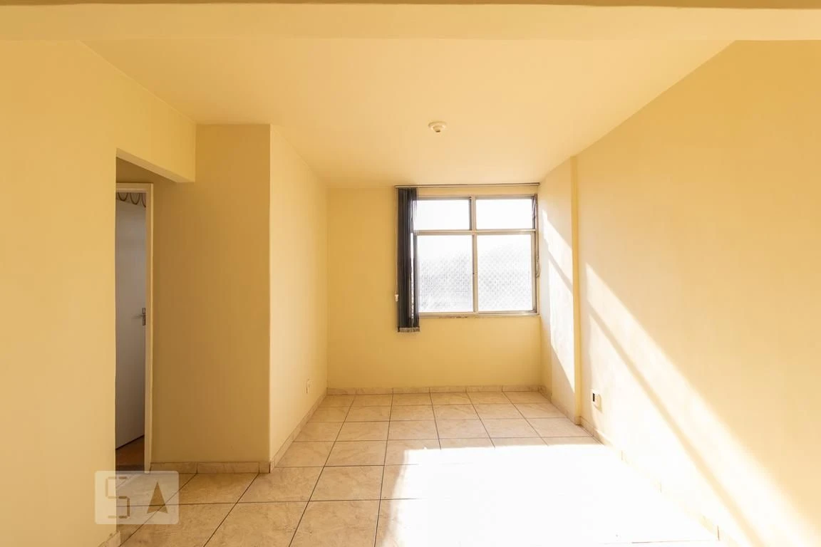 1-bedroom unfurnished apartment with a balcony and no parking — photo 13