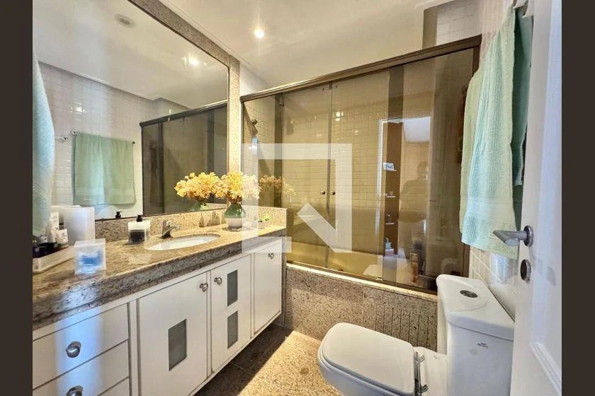 Мебльована квартира з 4 спальнями на 202 м² і 3 паркомісця — photo 16